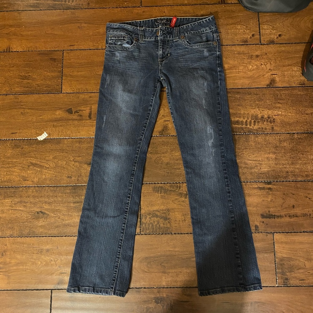 JEAN GUESS WOMEN